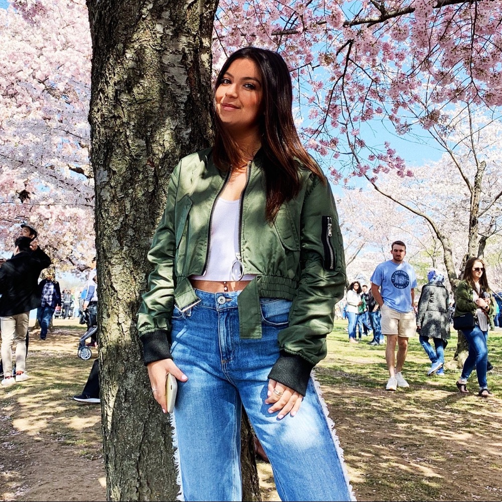 Meet your Posher, Arianna